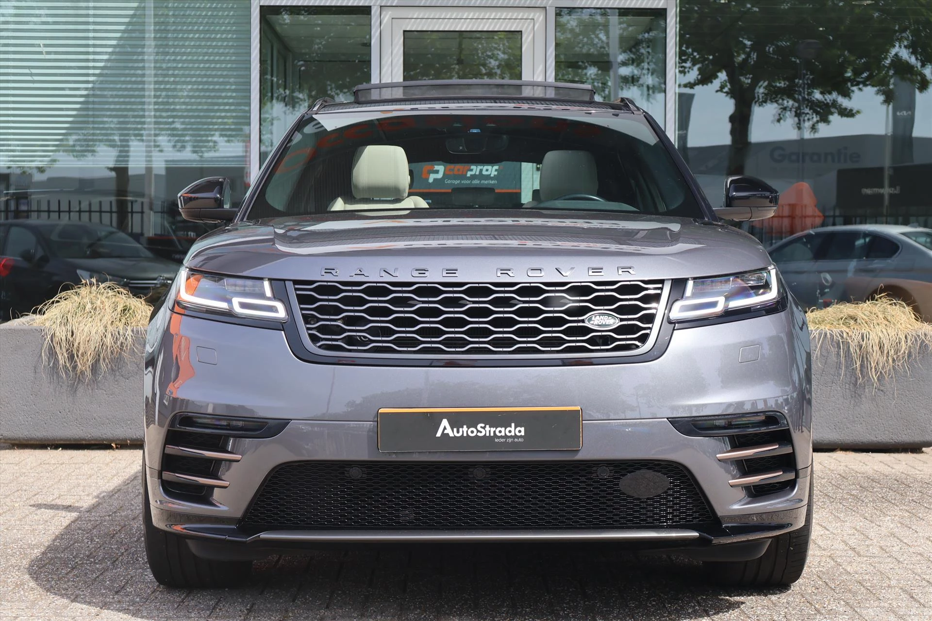 Hoofdafbeelding Land Rover Range Rover Velar