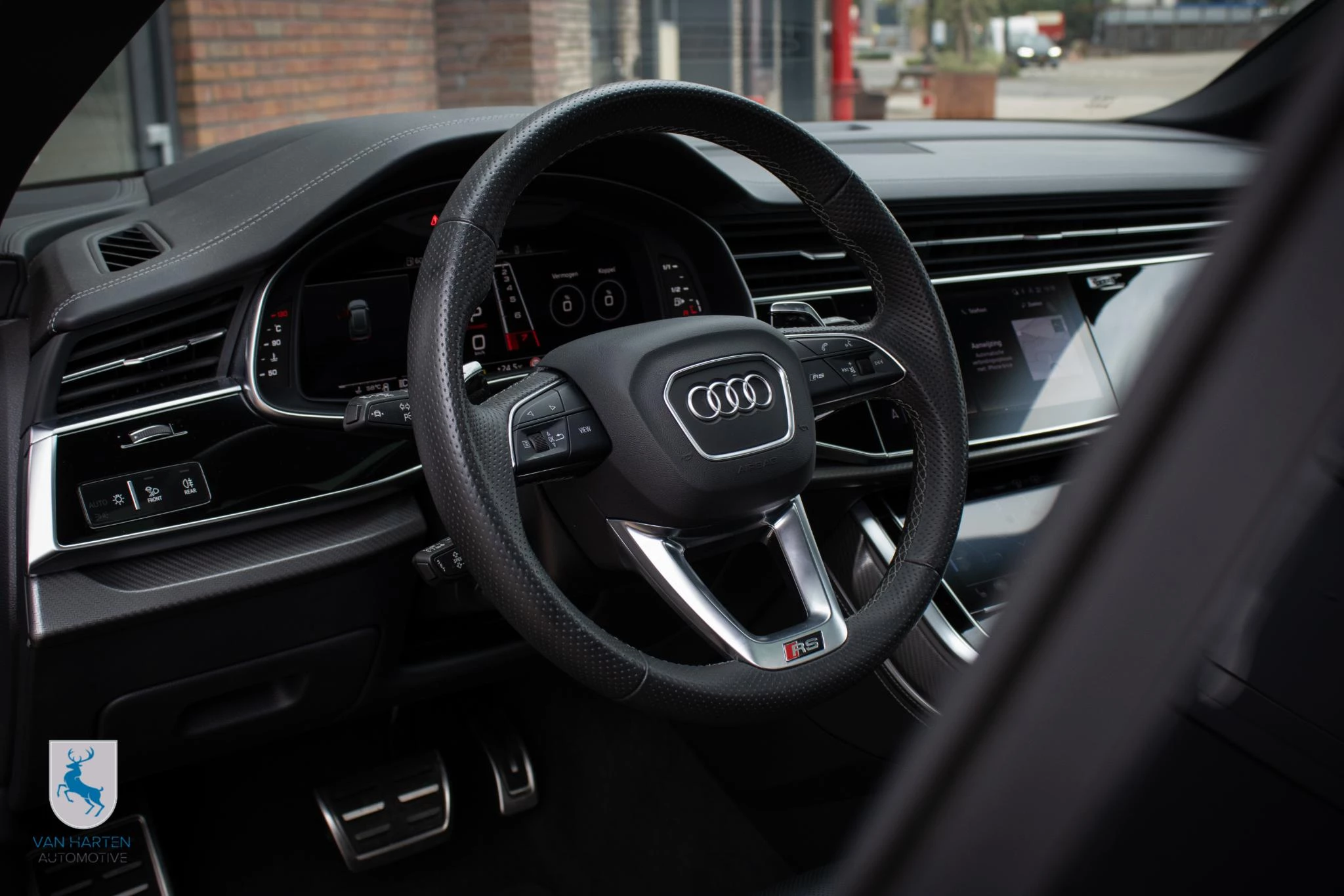Hoofdafbeelding Audi Q8