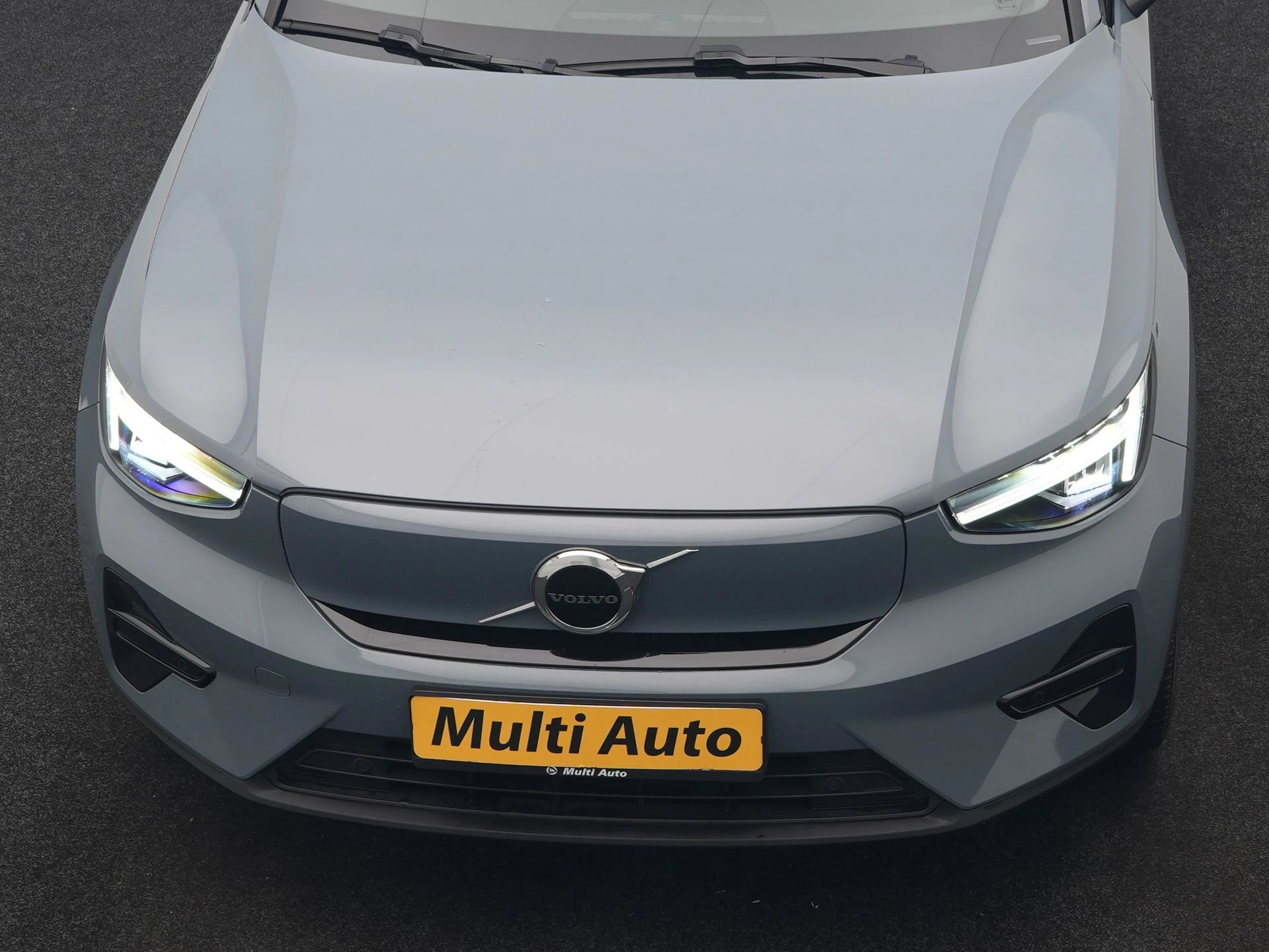 Hoofdafbeelding Volvo C40