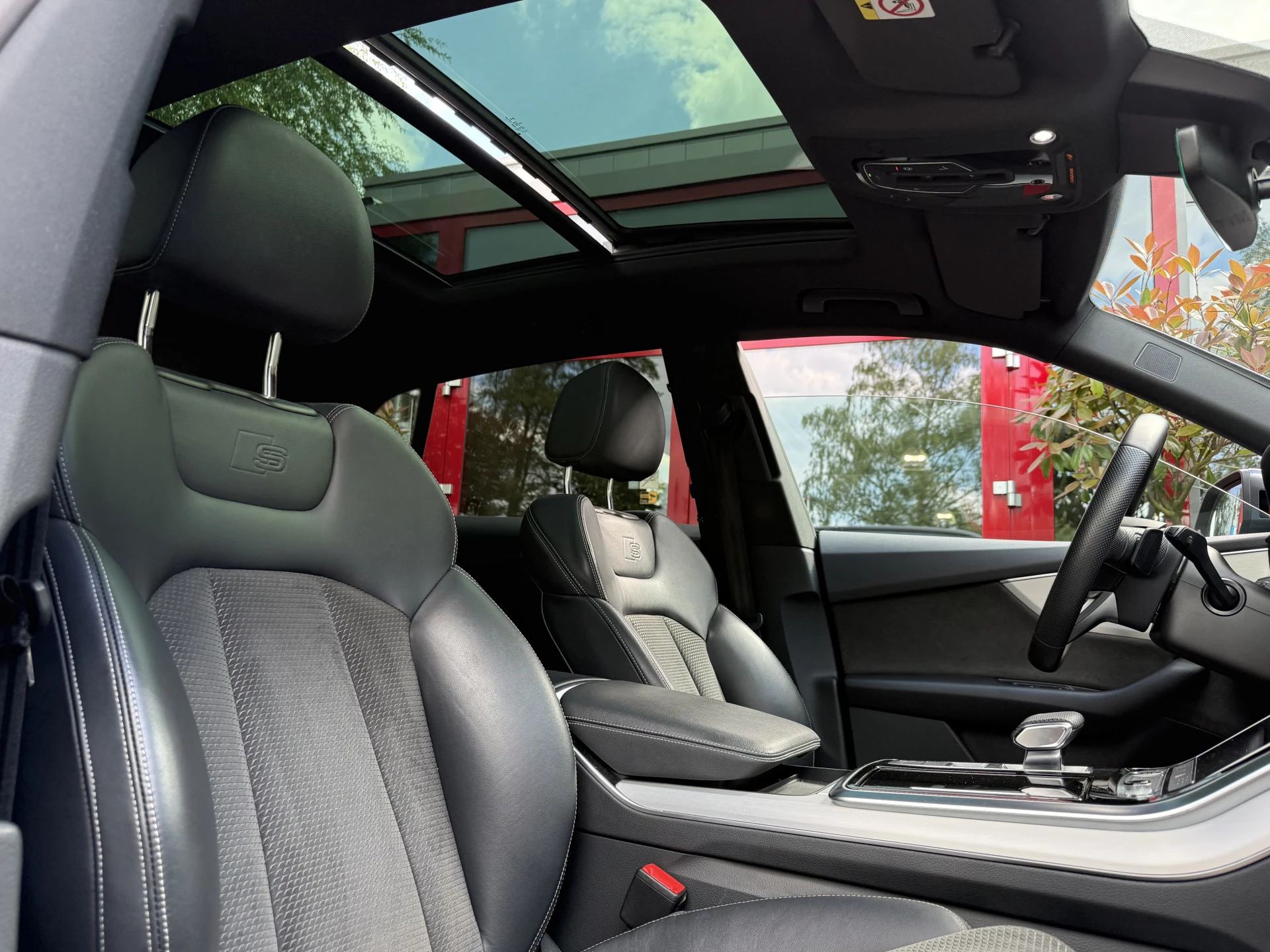 Hoofdafbeelding Audi Q8
