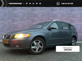 Volvo V50 2.0 Limited Edition | Dealer onderhouden | Bluetooth | Trekhaak | Lederen bekleding | Navigatie | Stoelverwarming | Roofrails | Cruise control | Climate control |