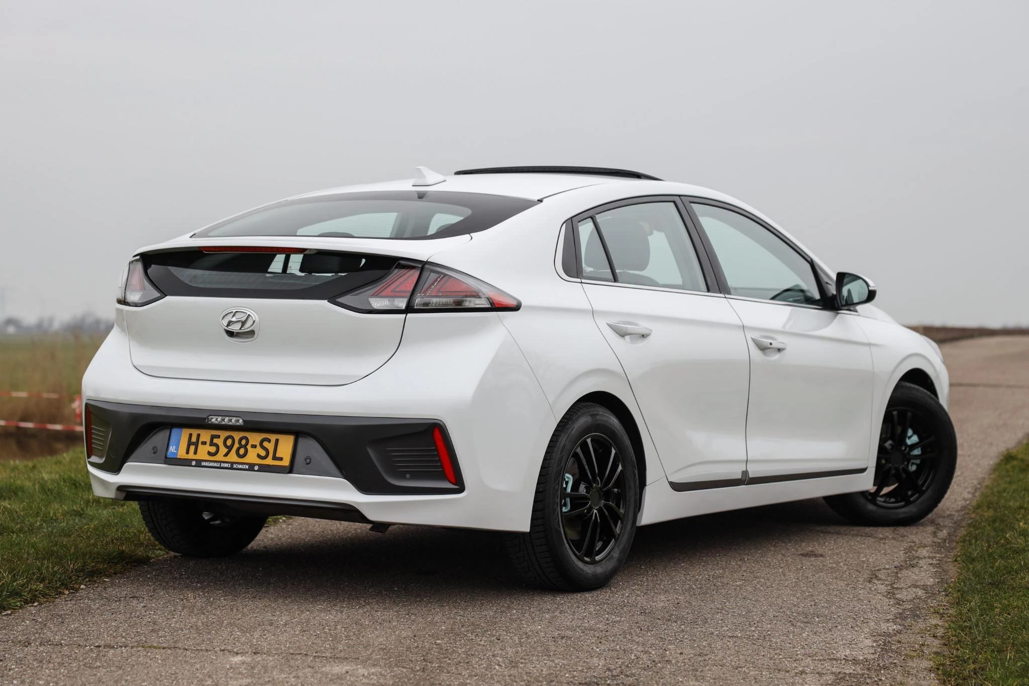 Hoofdafbeelding Hyundai IONIQ