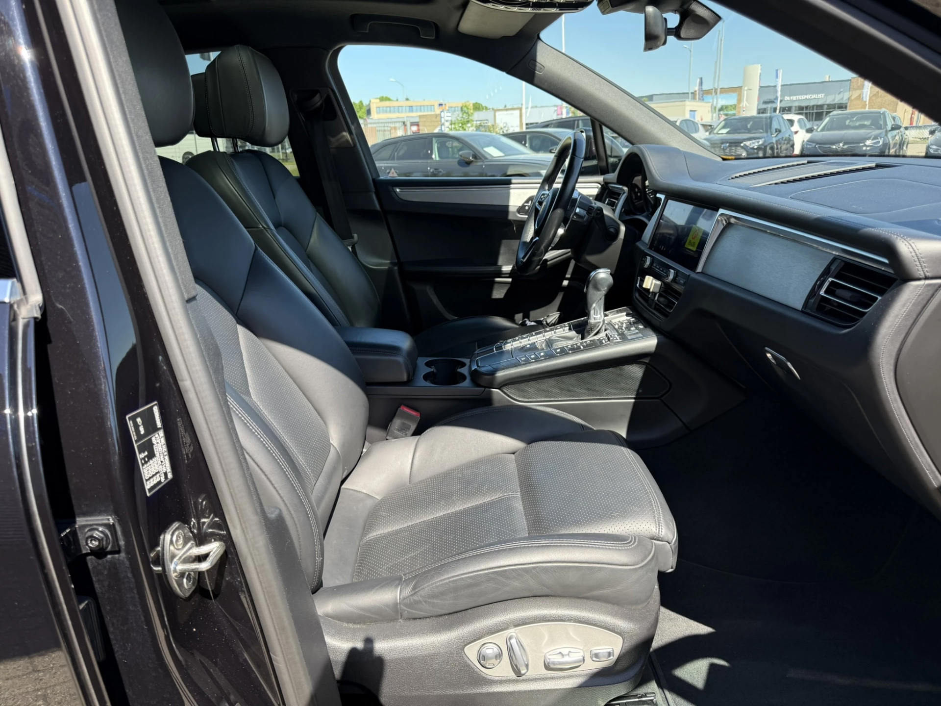 Hoofdafbeelding Porsche Macan
