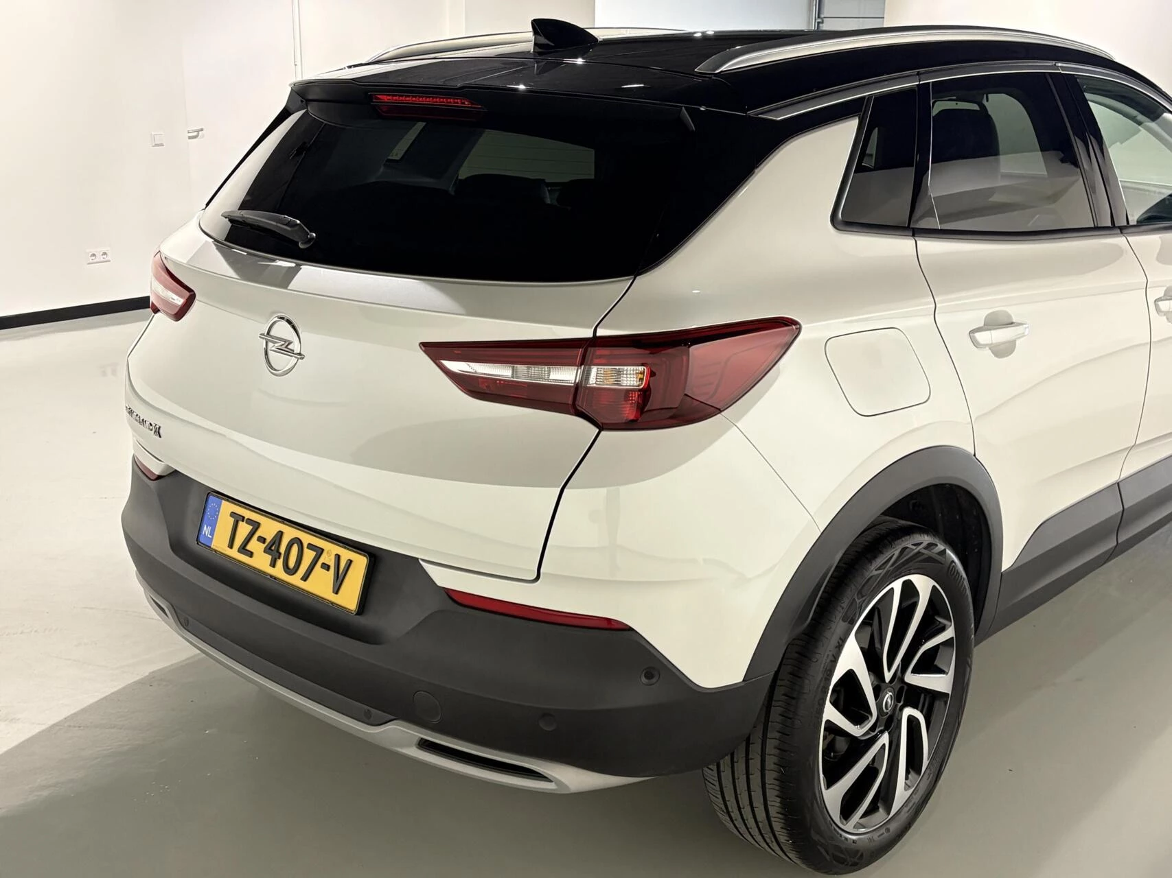 Hoofdafbeelding Opel Grandland X