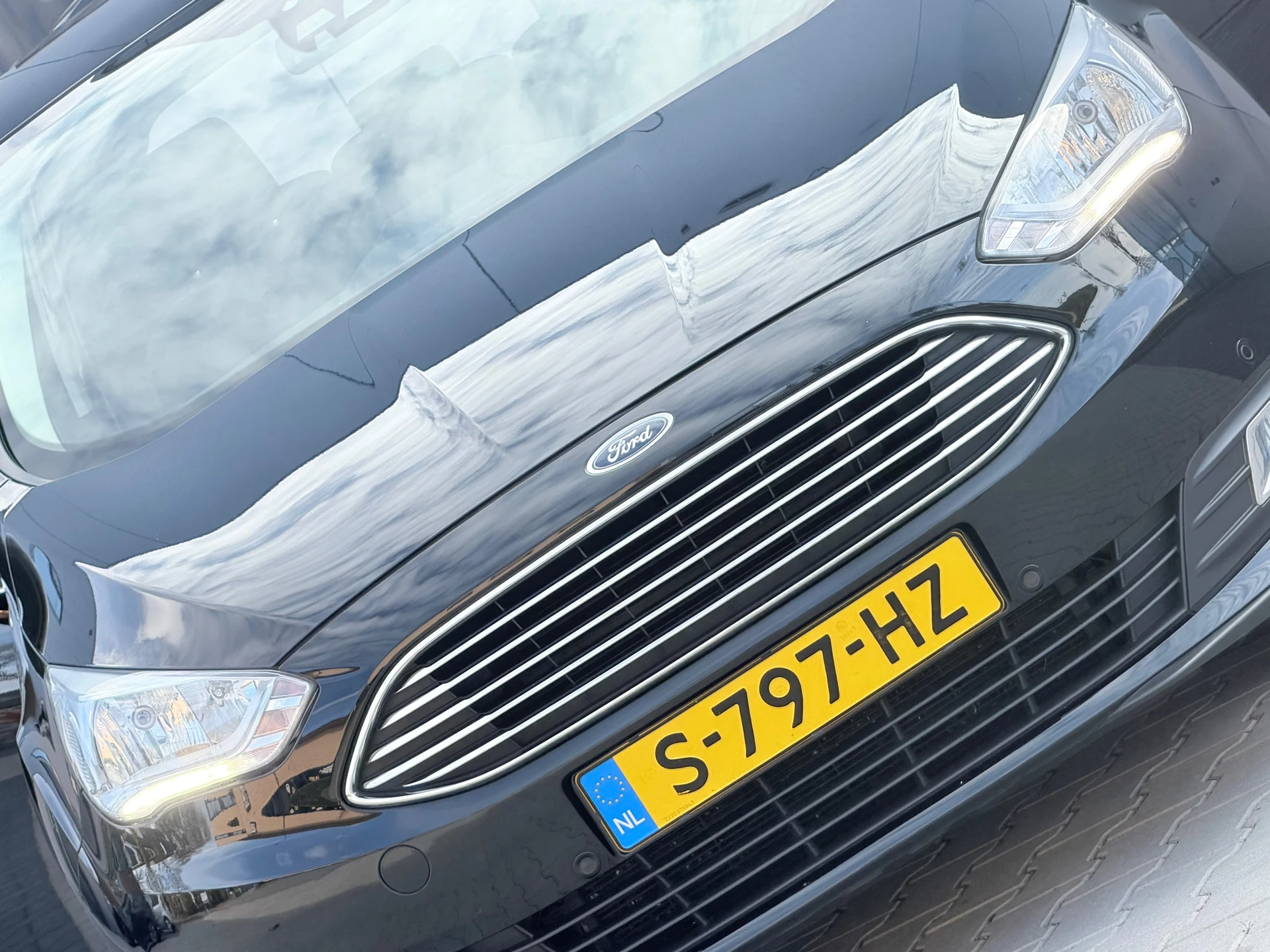 Hoofdafbeelding Ford C-MAX