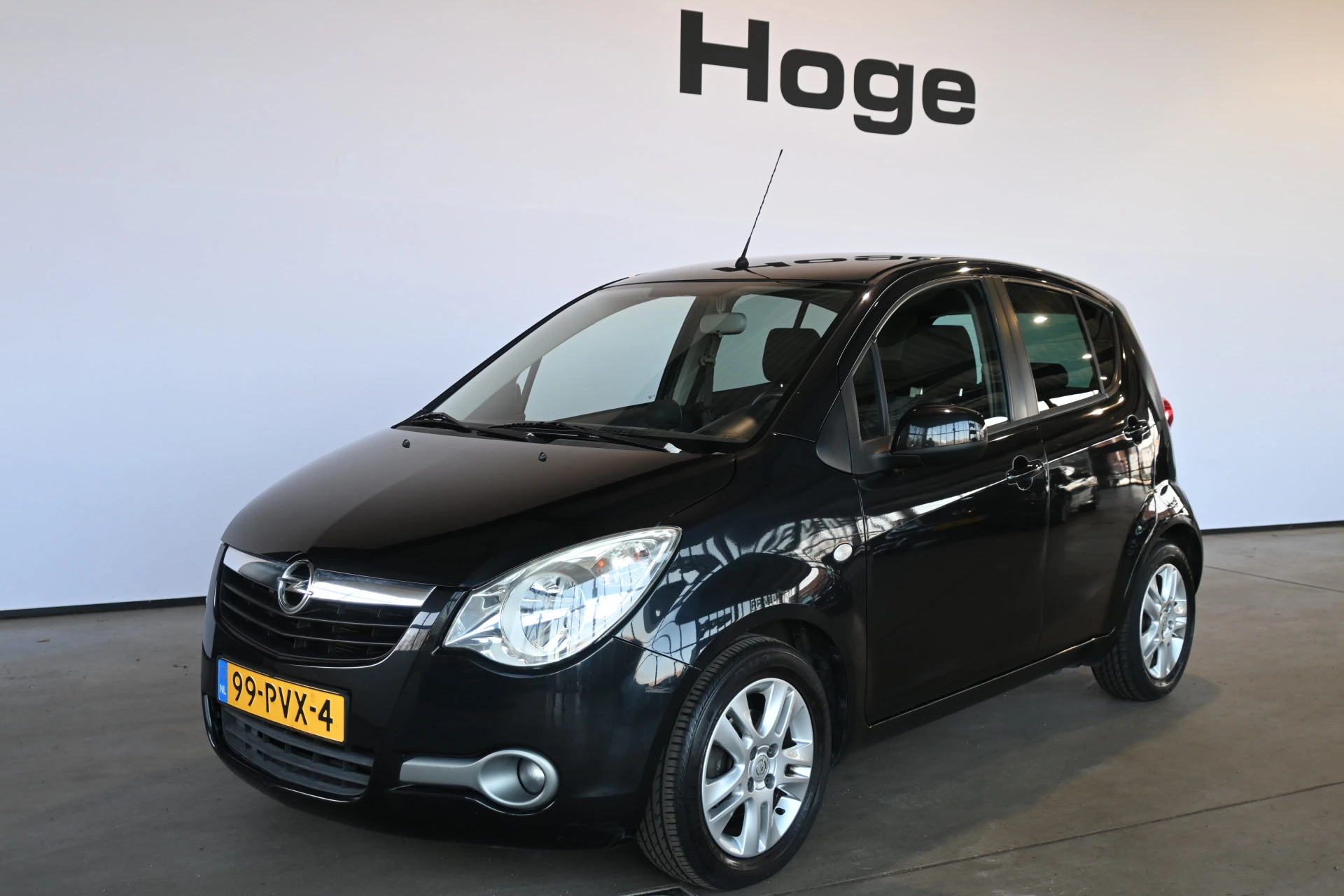 Hoofdafbeelding Opel Agila