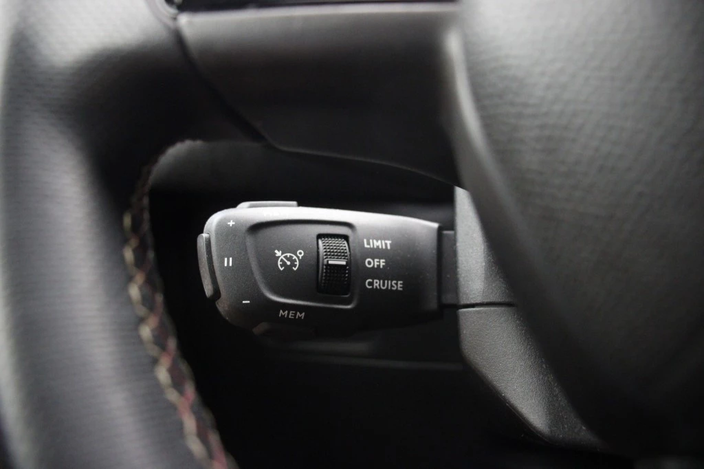 Hoofdafbeelding DS DS 3