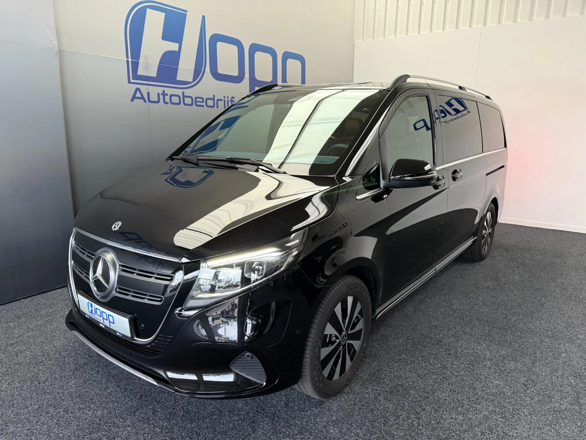 Hoofdafbeelding Mercedes-Benz EQV