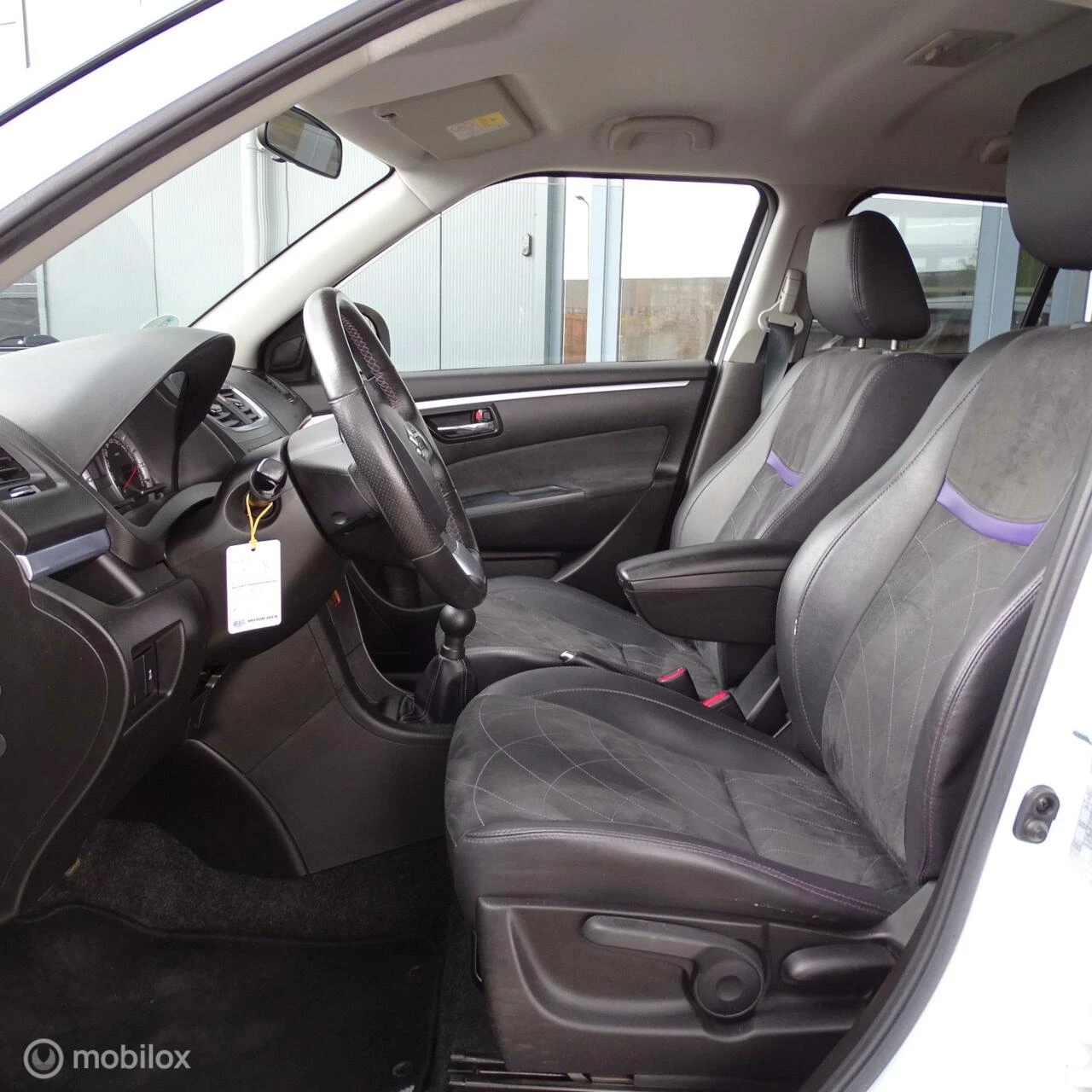 Hoofdafbeelding Suzuki Swift