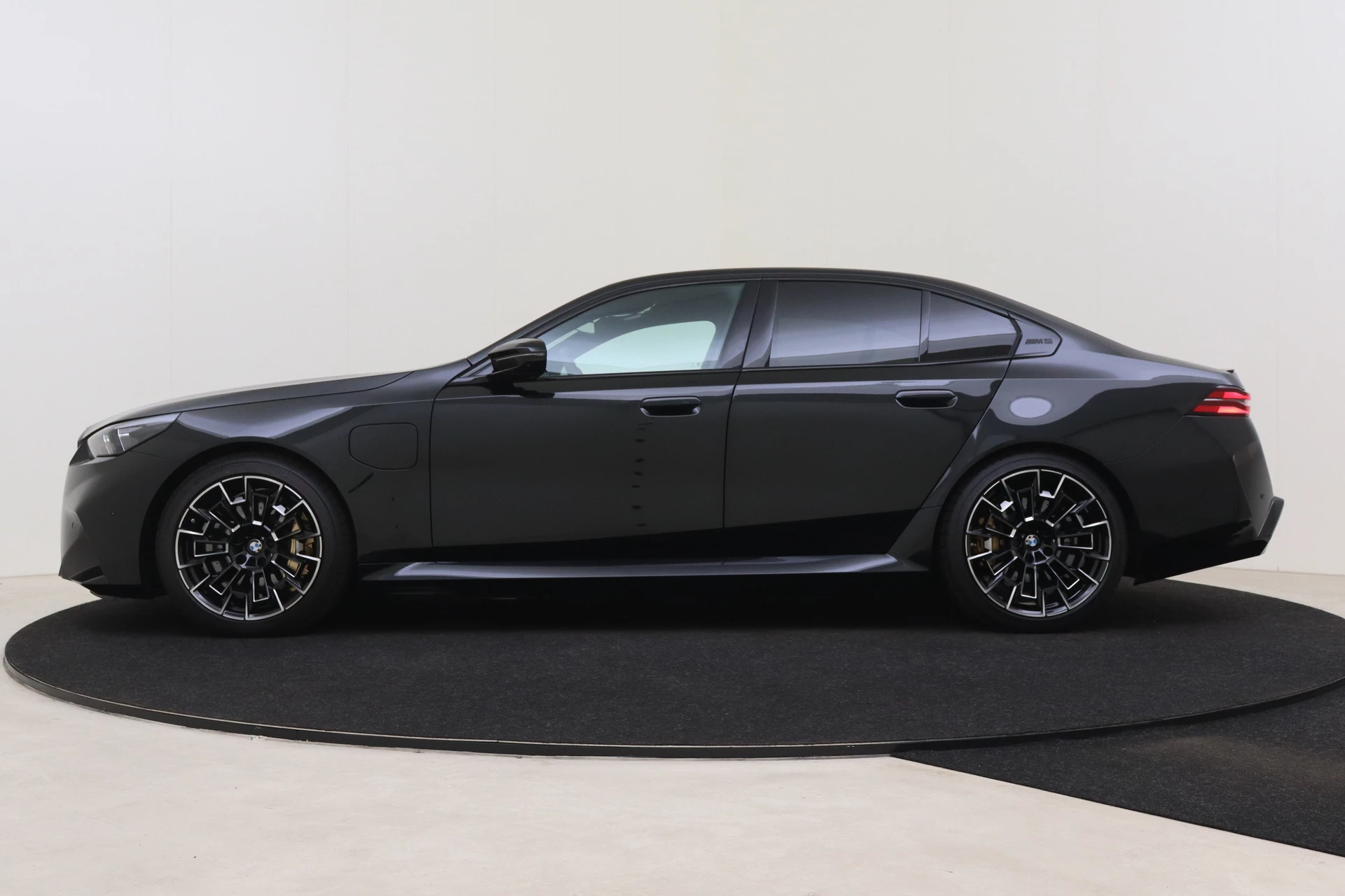 Hoofdafbeelding BMW M5
