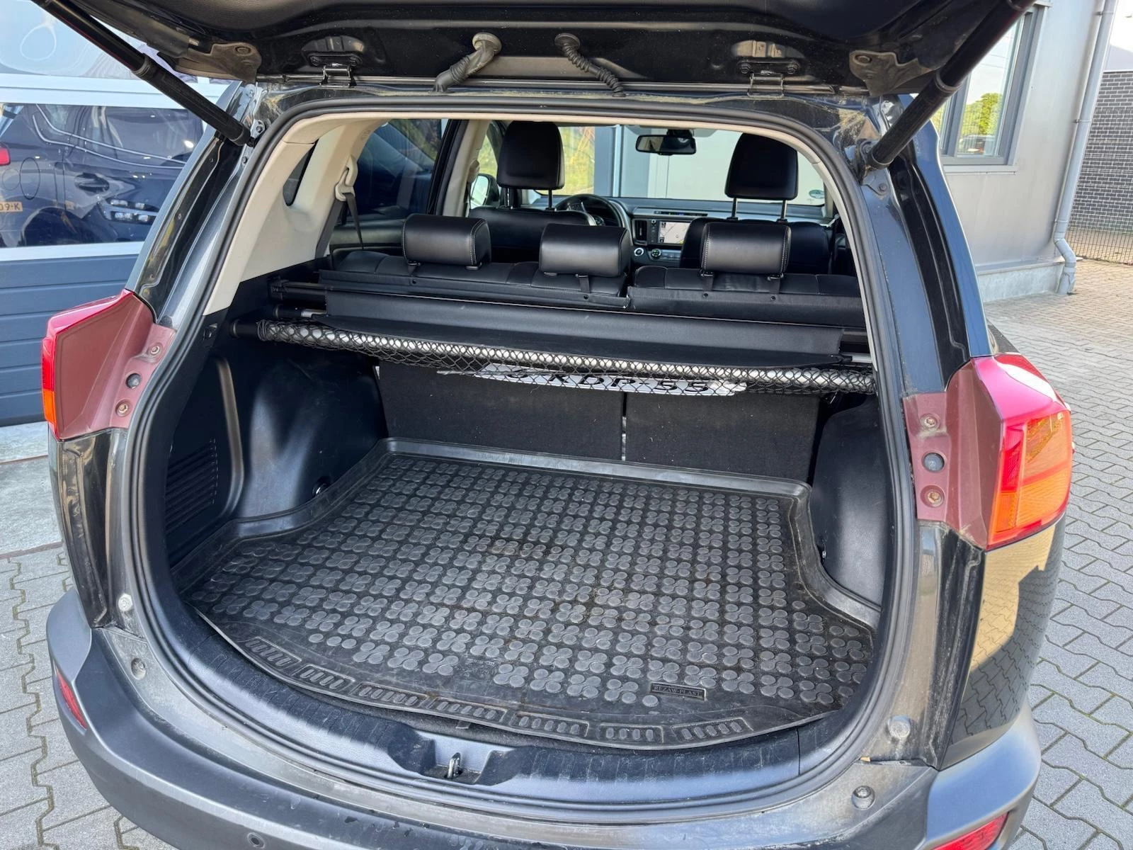Hoofdafbeelding Toyota RAV4