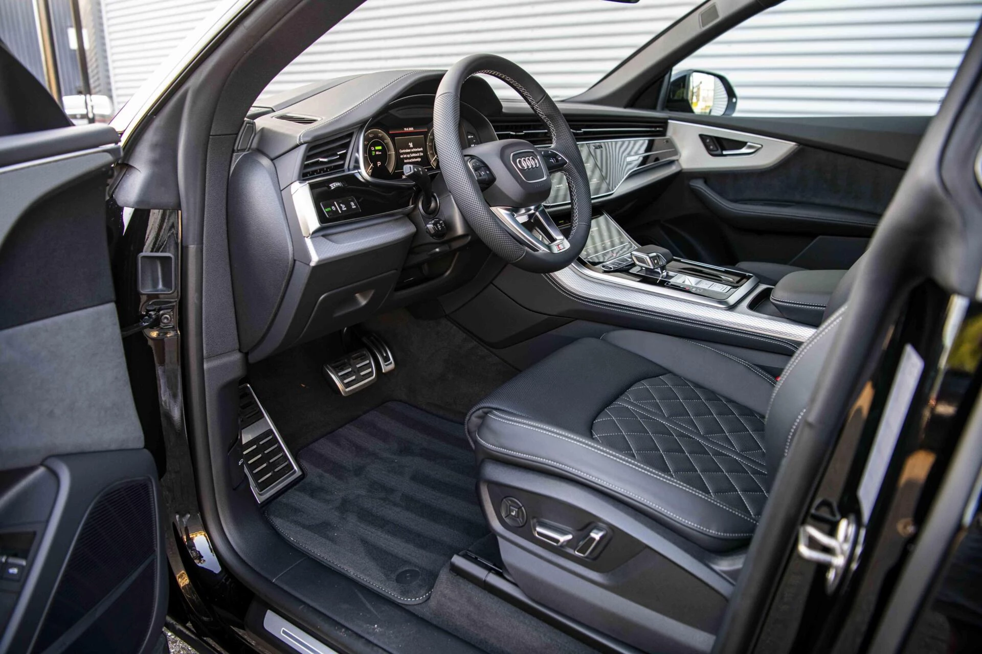 Hoofdafbeelding Audi Q8