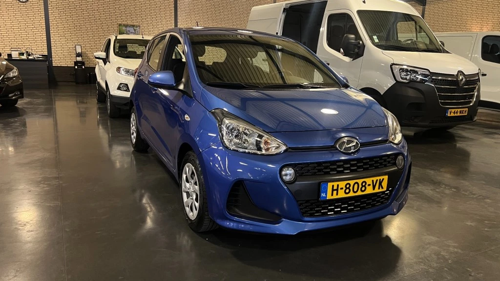 Hoofdafbeelding Hyundai i10