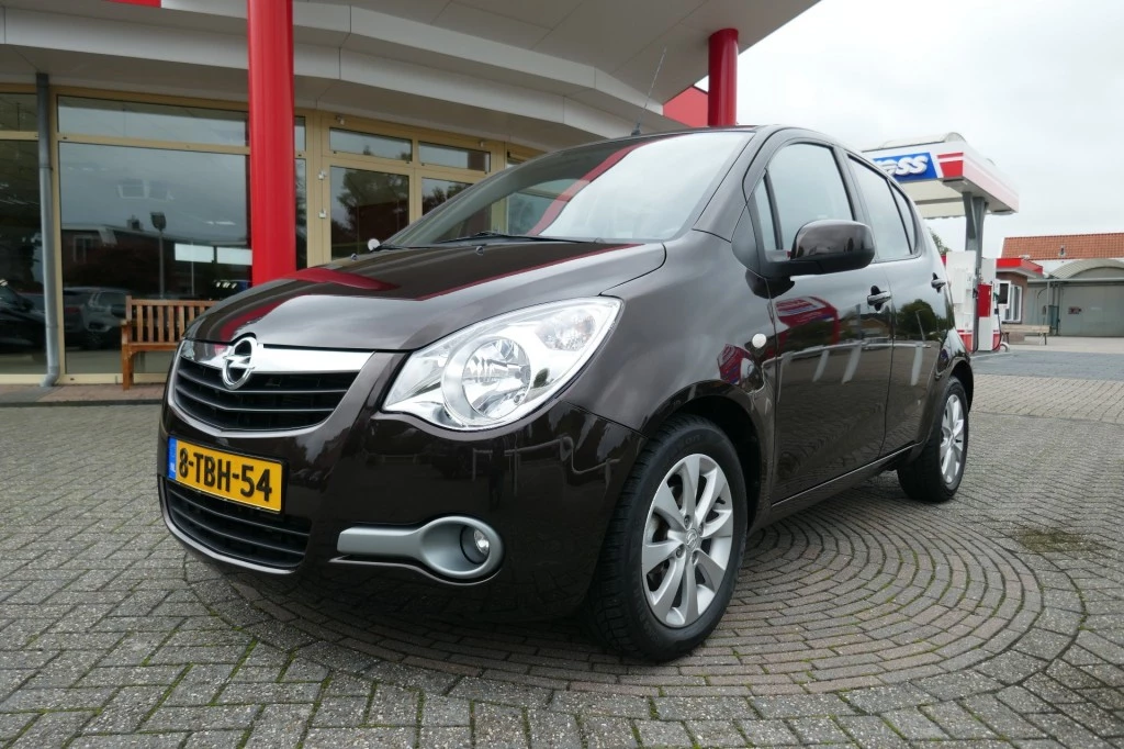 Hoofdafbeelding Opel Agila