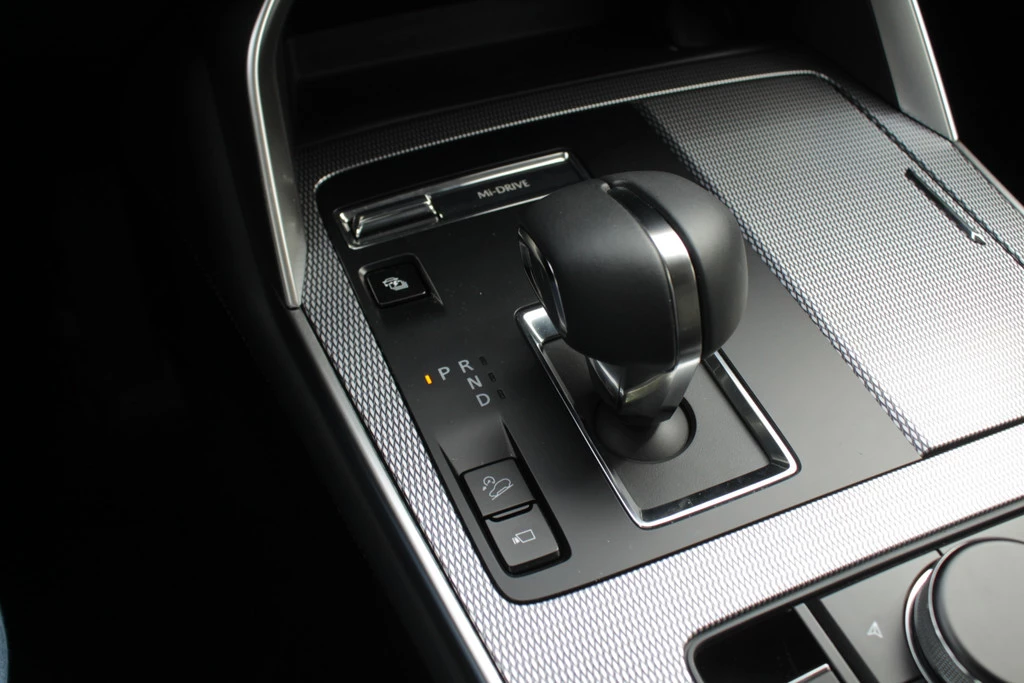 Hoofdafbeelding Mazda CX-60