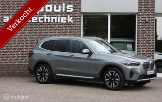 Hoofdafbeelding BMW X3 BMW X3   X-Drive 30e  High Exe. head-up, sportstoel, trekhaak,