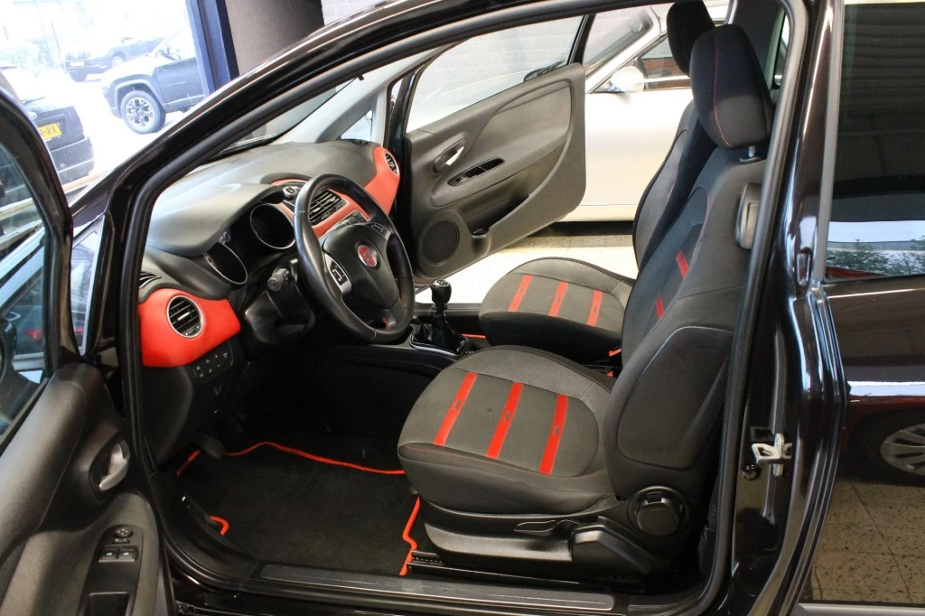 Hoofdafbeelding Fiat Punto