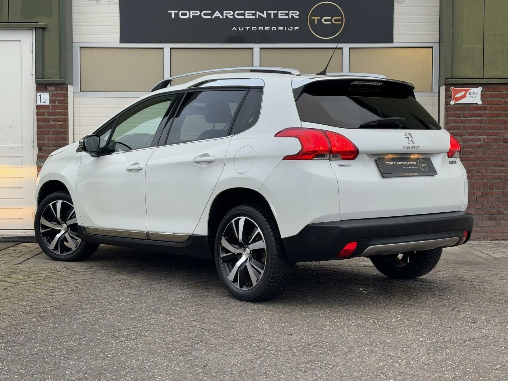 Hoofdafbeelding Peugeot 2008