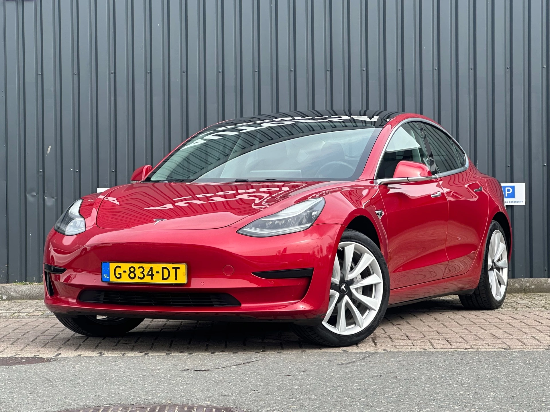 Hoofdafbeelding Tesla Model 3