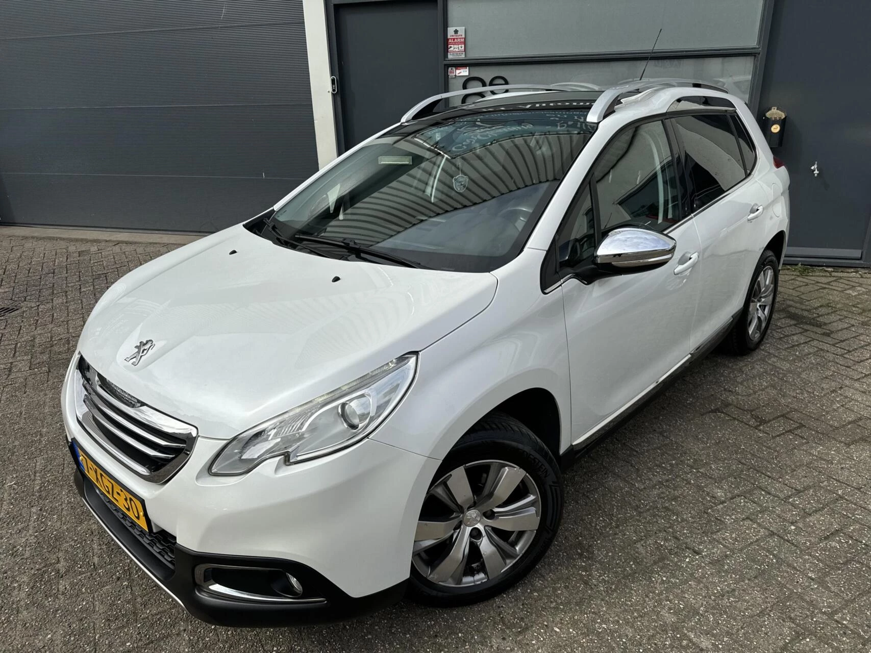Hoofdafbeelding Peugeot 2008