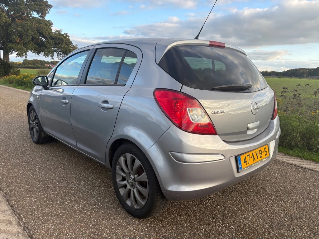 Hoofdafbeelding Opel Corsa