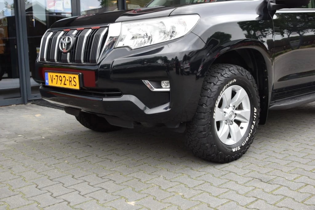 Hoofdafbeelding Toyota Land Cruiser