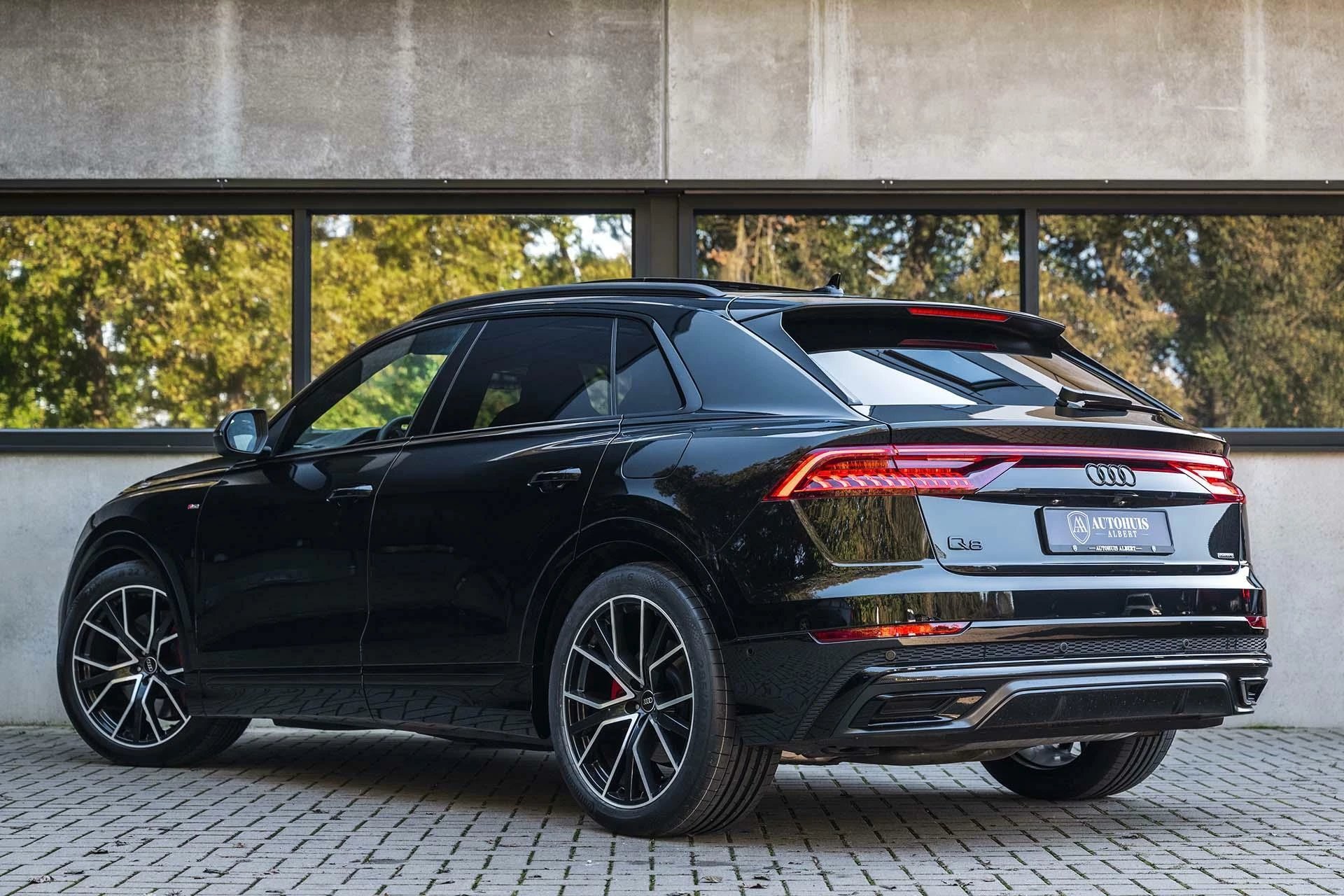 Hoofdafbeelding Audi Q8