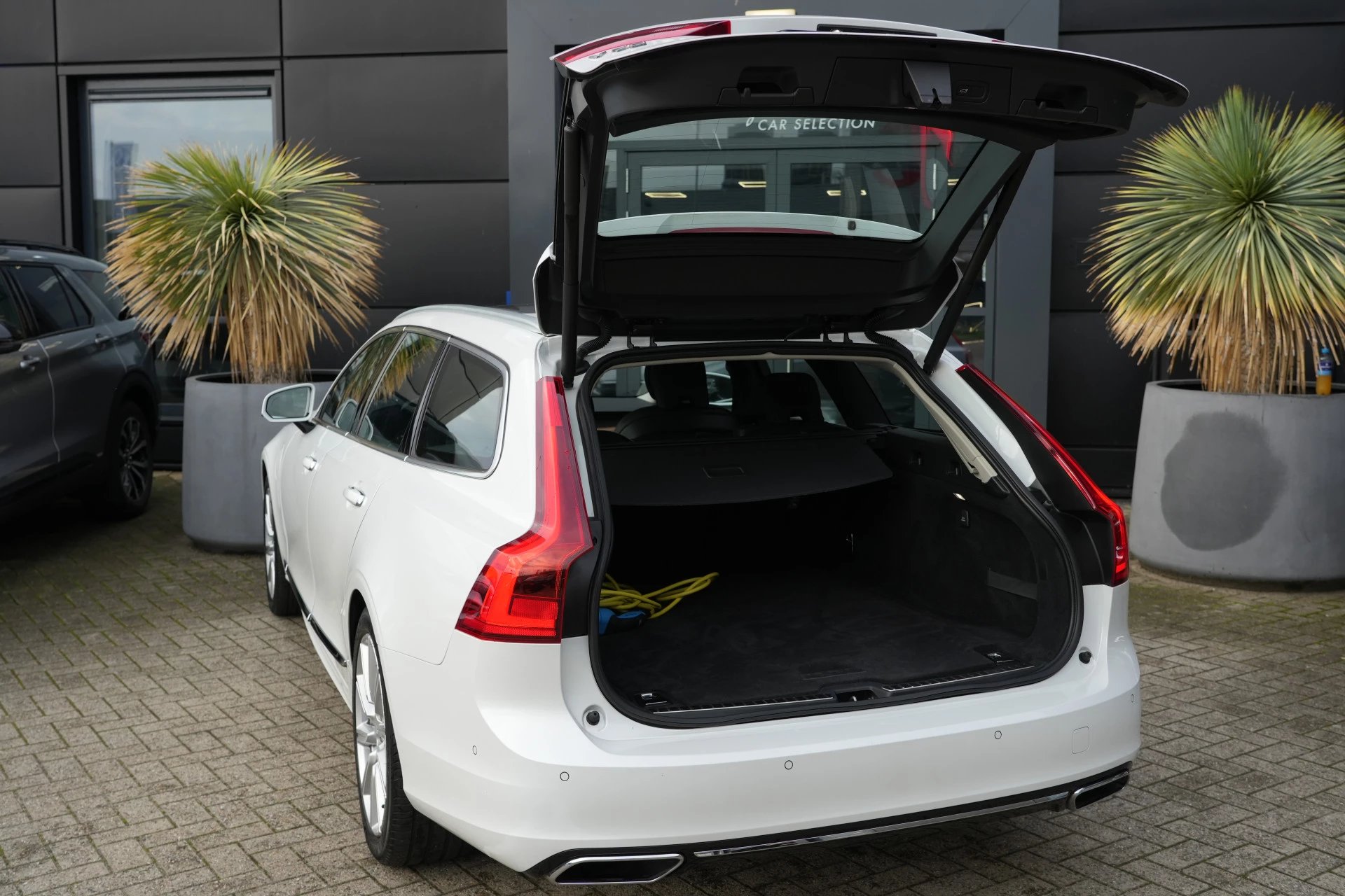 Hoofdafbeelding Volvo V90