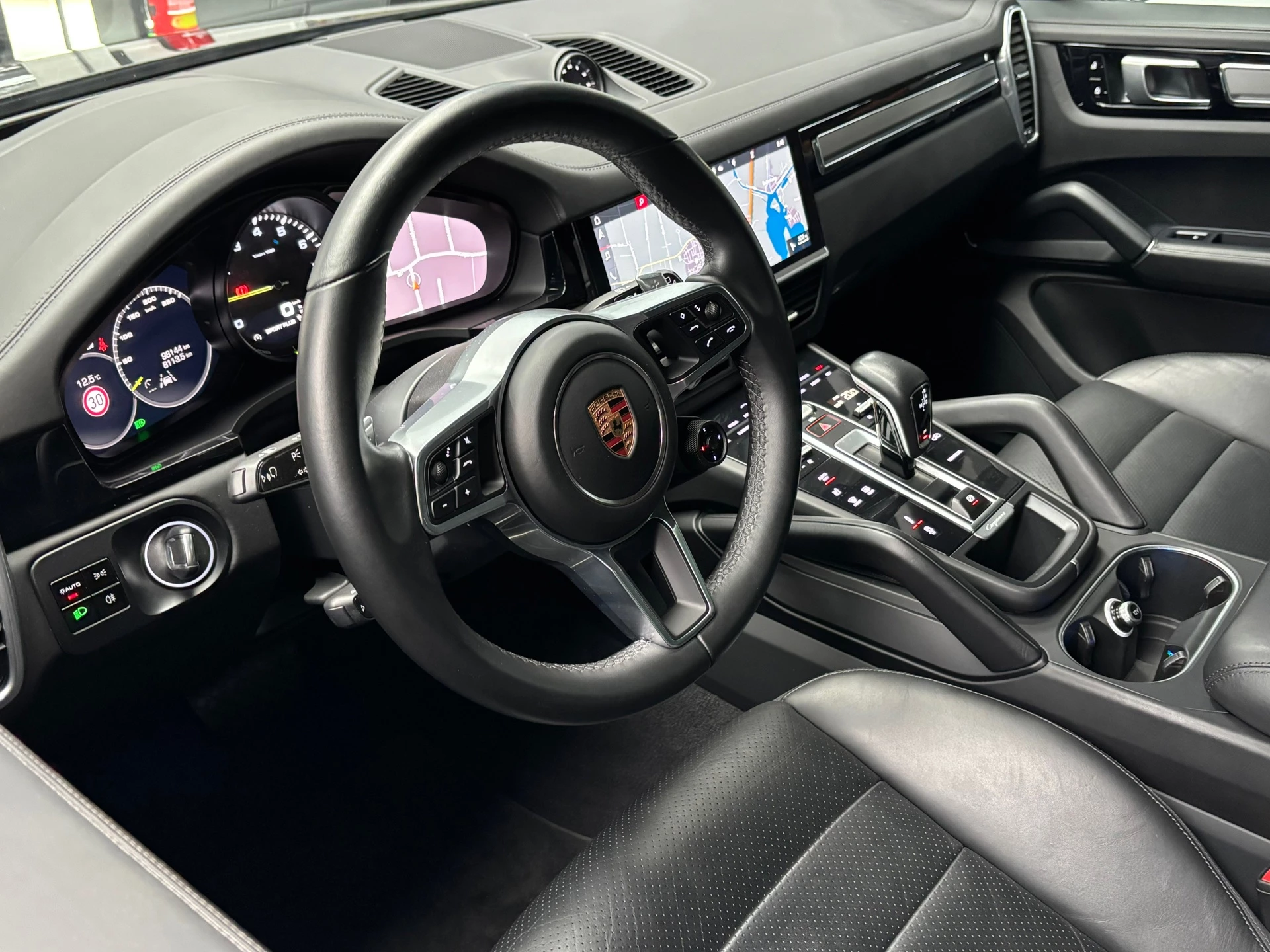 Hoofdafbeelding Porsche Cayenne