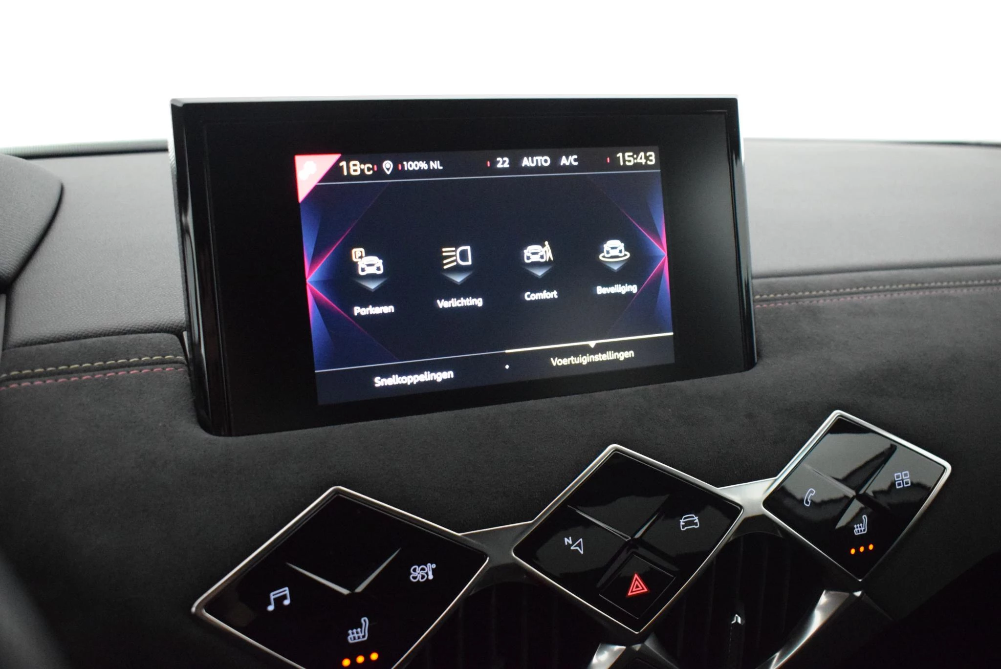 Hoofdafbeelding DS DS 3