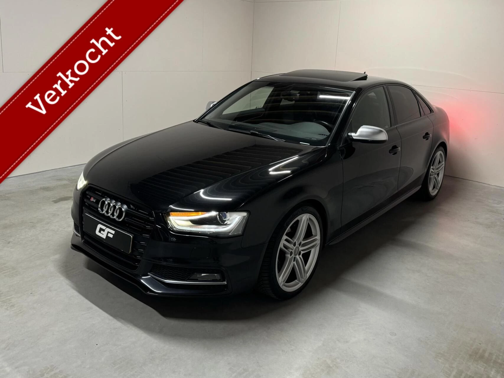 Hoofdafbeelding Audi S4