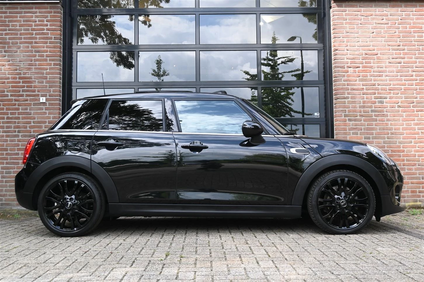 Hoofdafbeelding MINI Cooper