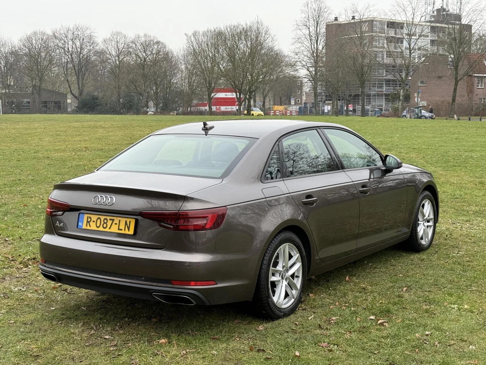 Hoofdafbeelding Audi A4