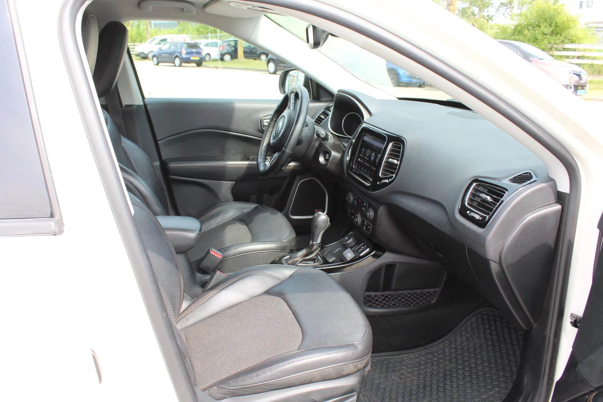 Hoofdafbeelding Jeep Compass