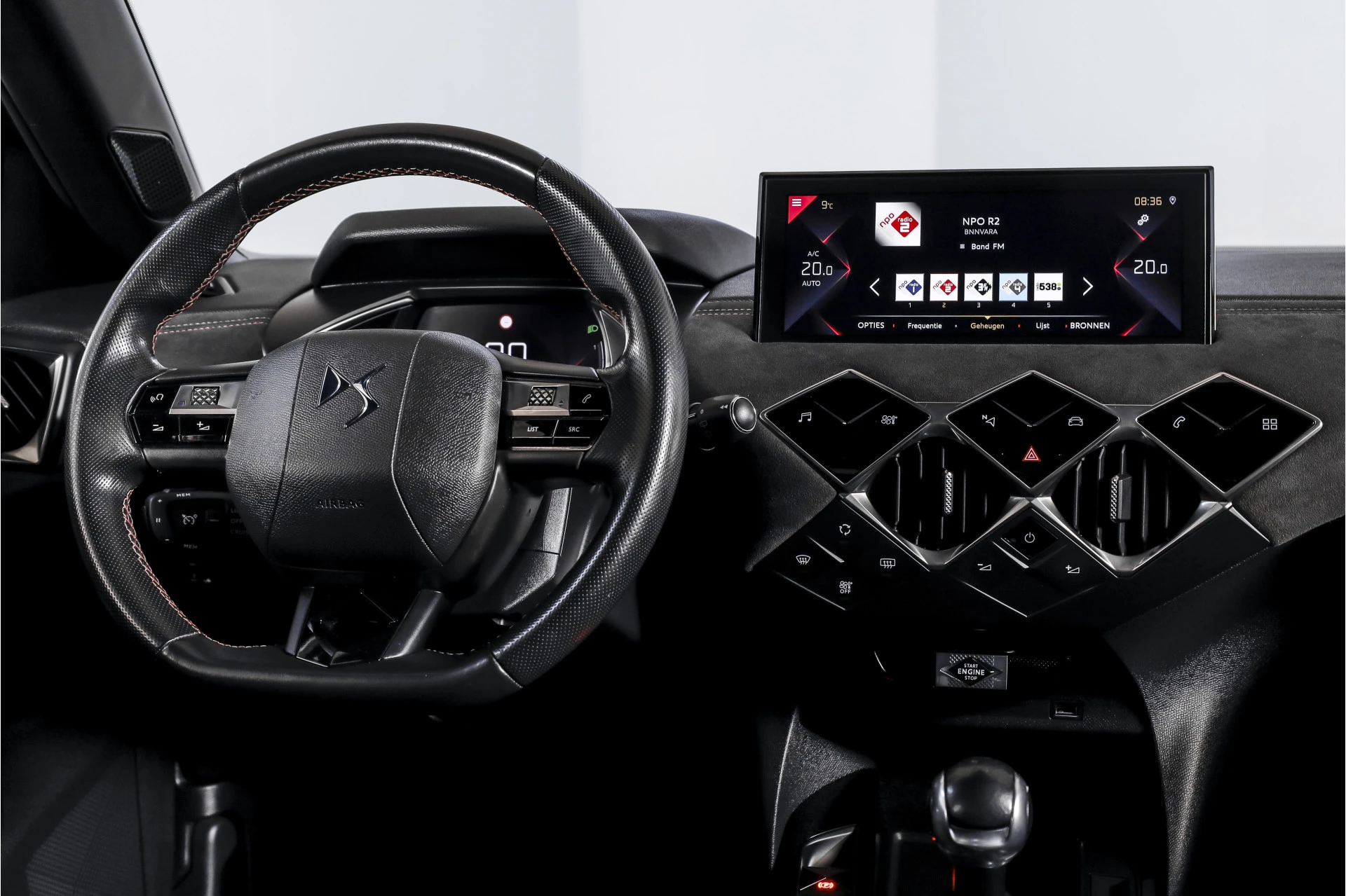 Hoofdafbeelding DS DS 3