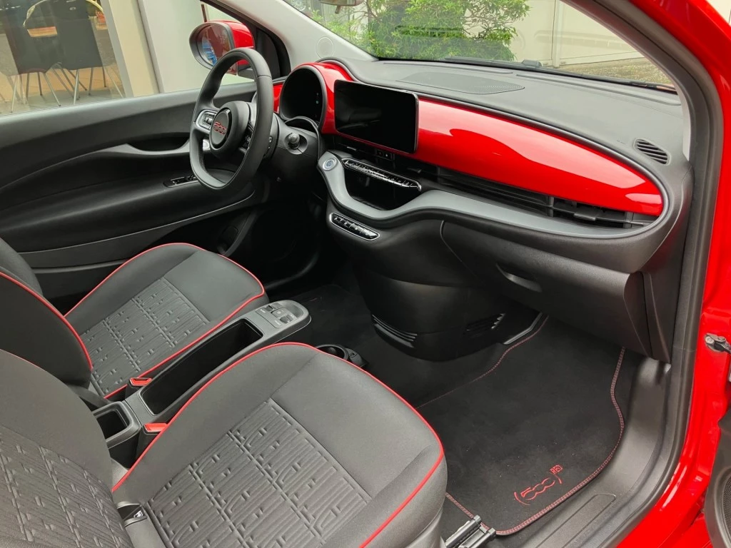 Hoofdafbeelding Fiat 500e