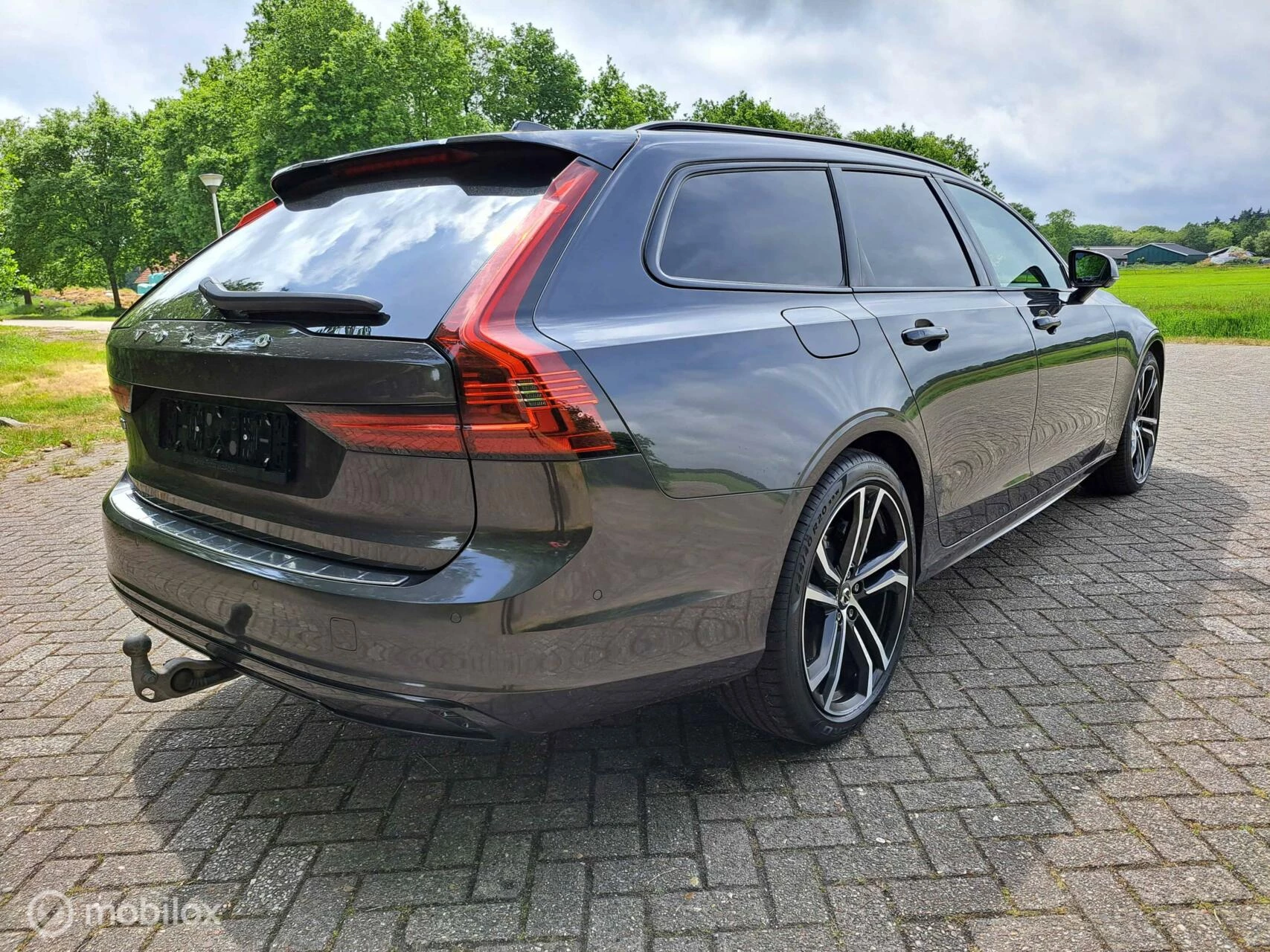 Hoofdafbeelding Volvo V90
