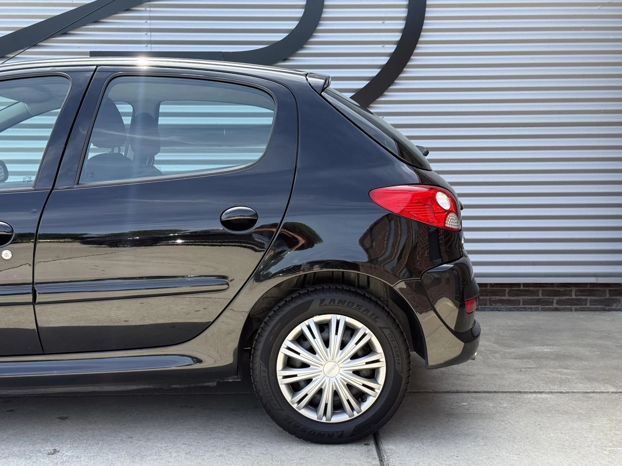 Hoofdafbeelding Peugeot 206