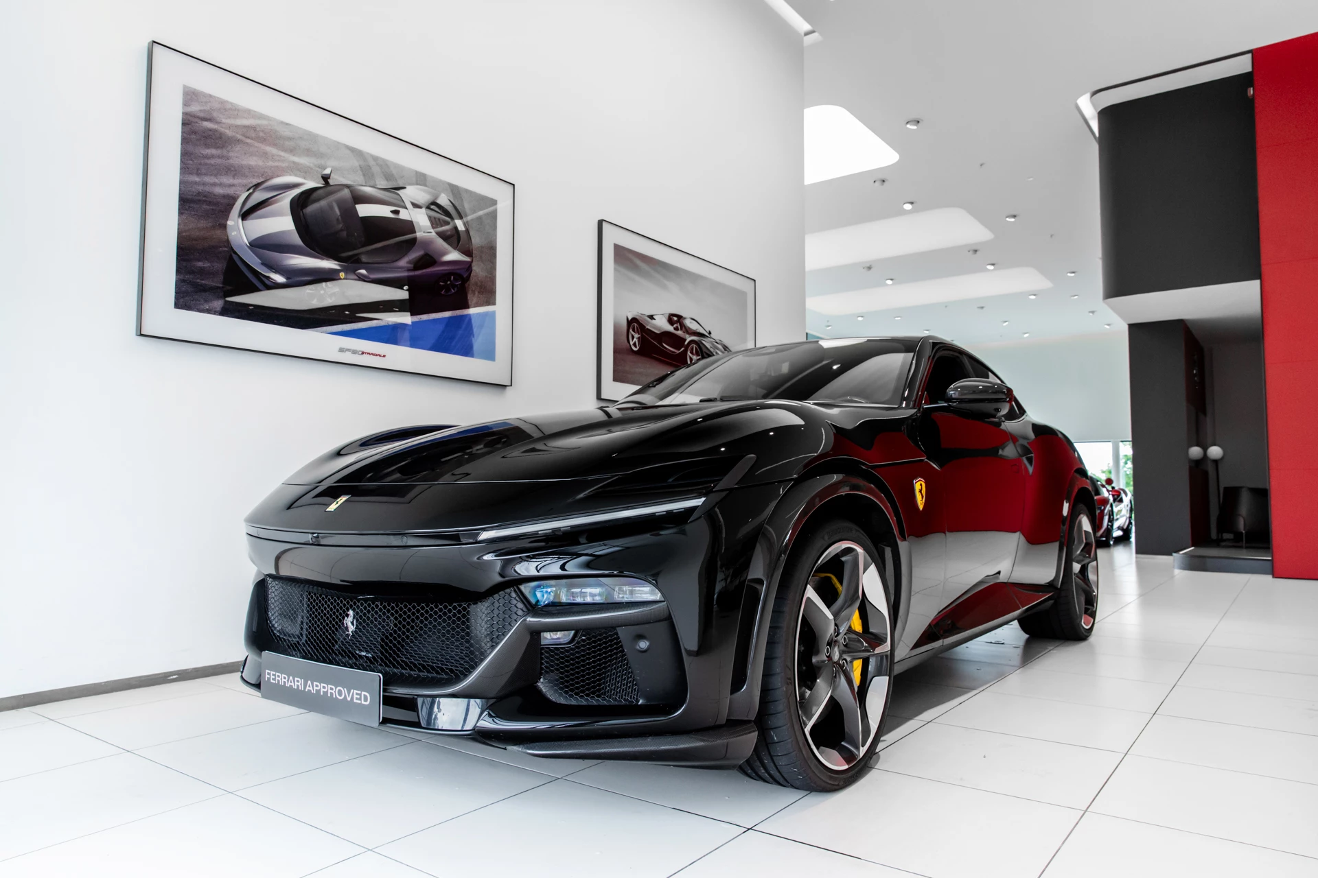 Hoofdafbeelding Ferrari Purosangue