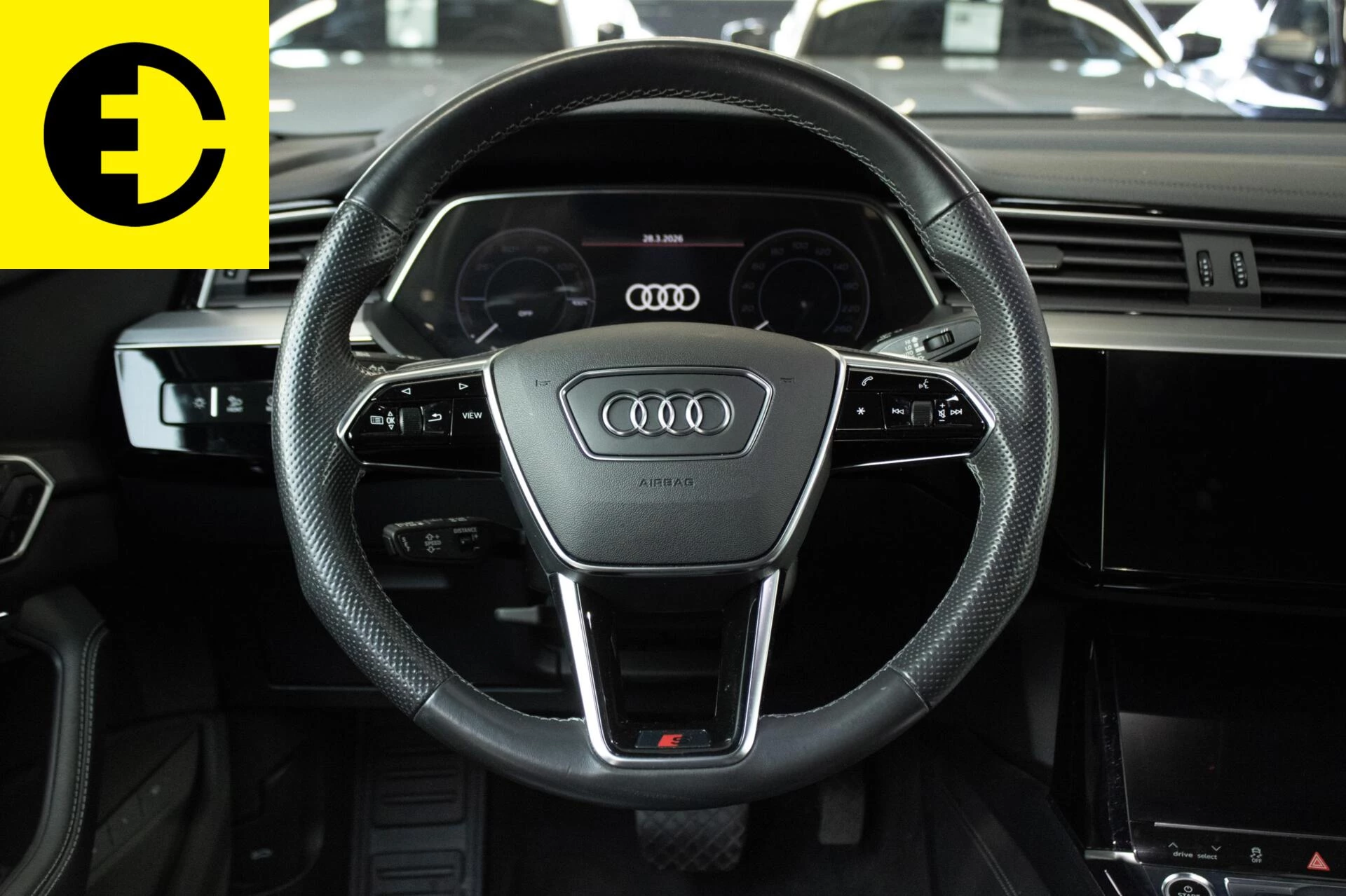 Hoofdafbeelding Audi e-tron