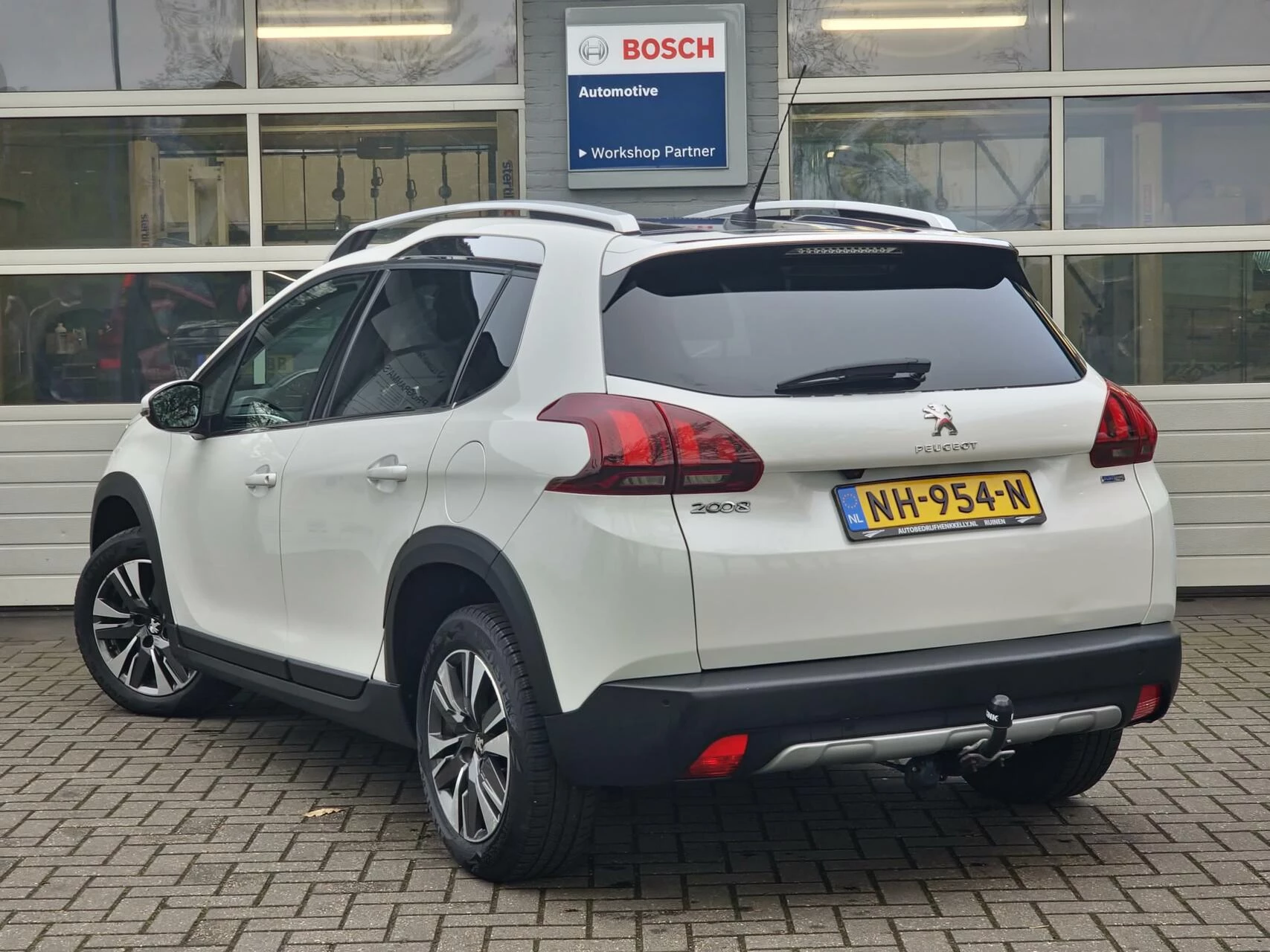 Hoofdafbeelding Peugeot 2008