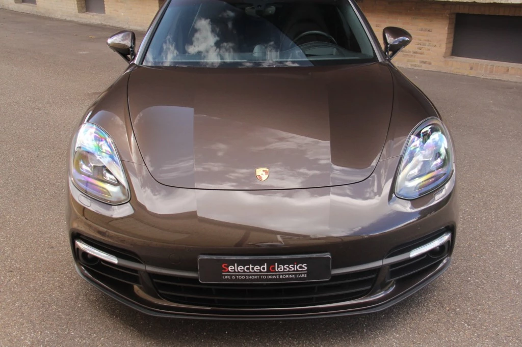 Hoofdafbeelding Porsche Panamera