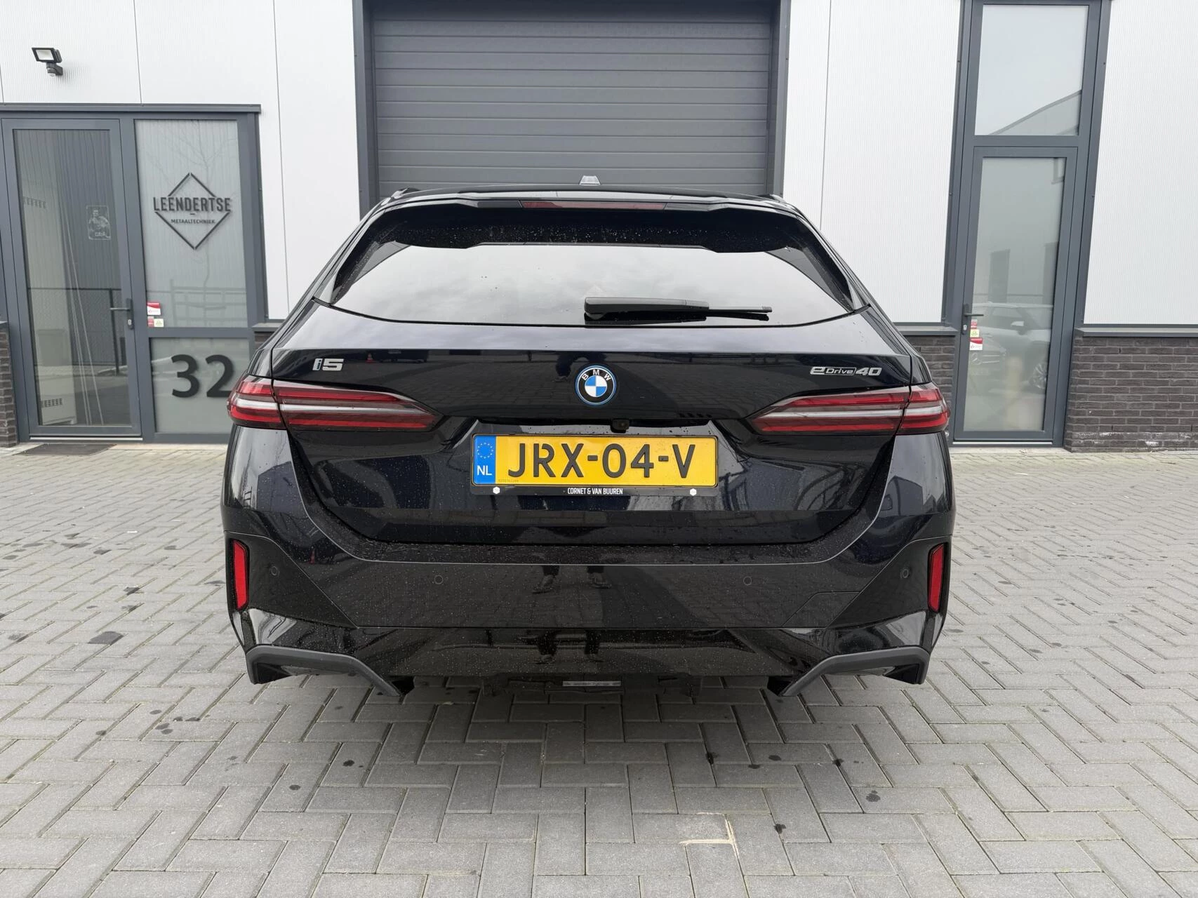 Hoofdafbeelding BMW i5
