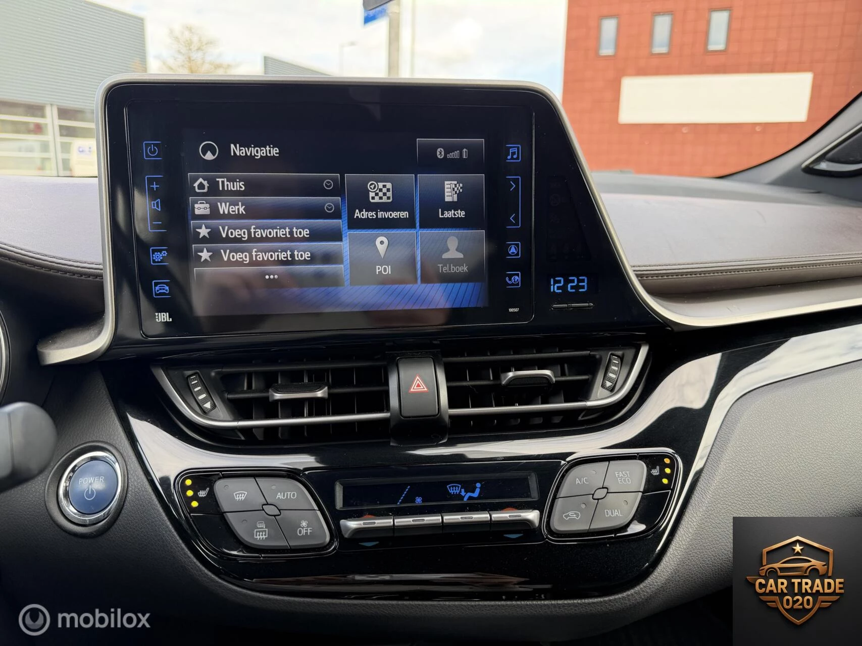 Hoofdafbeelding Toyota C-HR