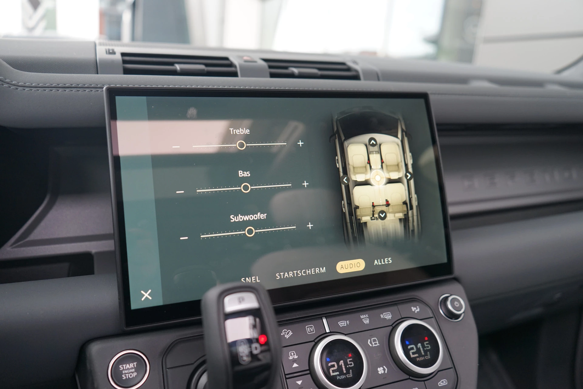 Hoofdafbeelding Land Rover Defender