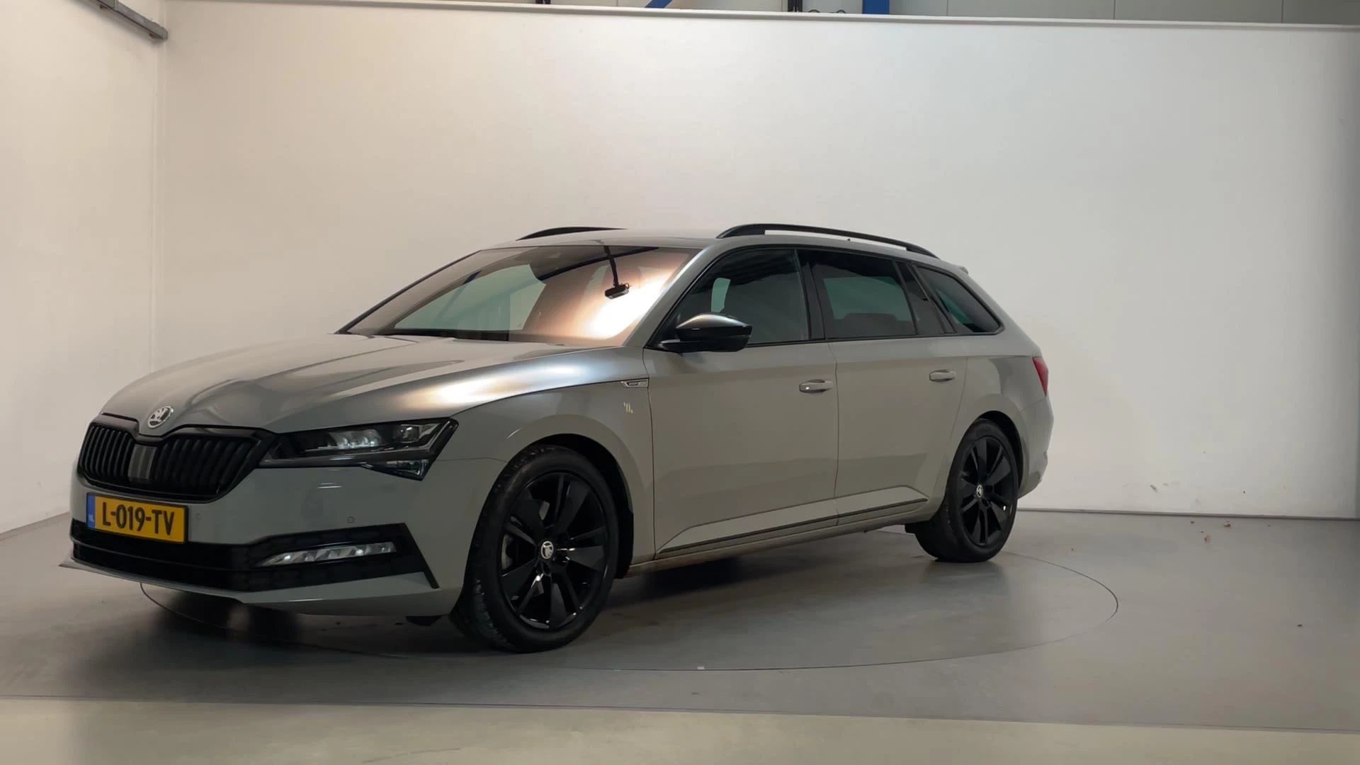 Hoofdafbeelding Škoda Superb