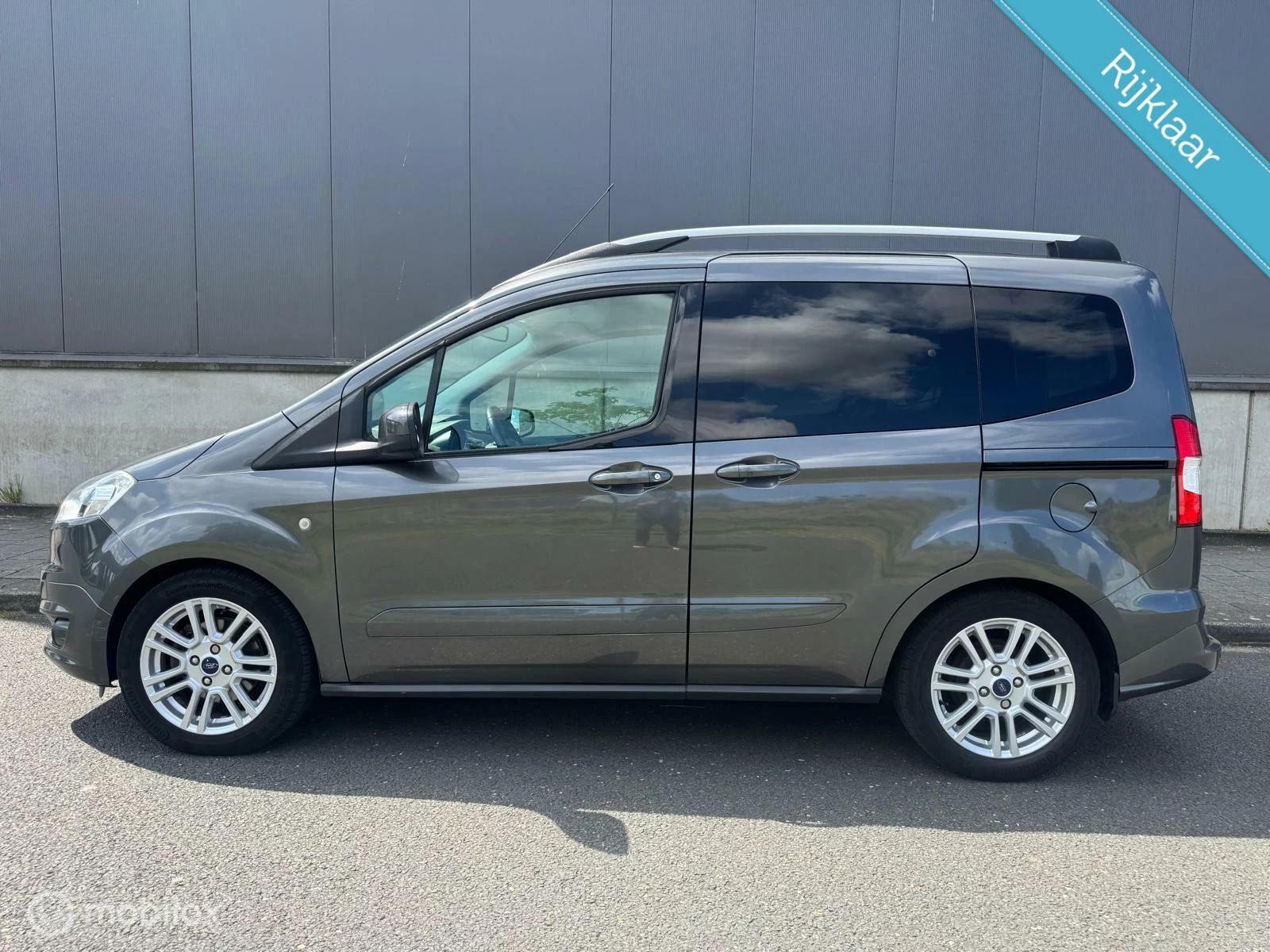 Hoofdafbeelding Ford Tourneo Courier