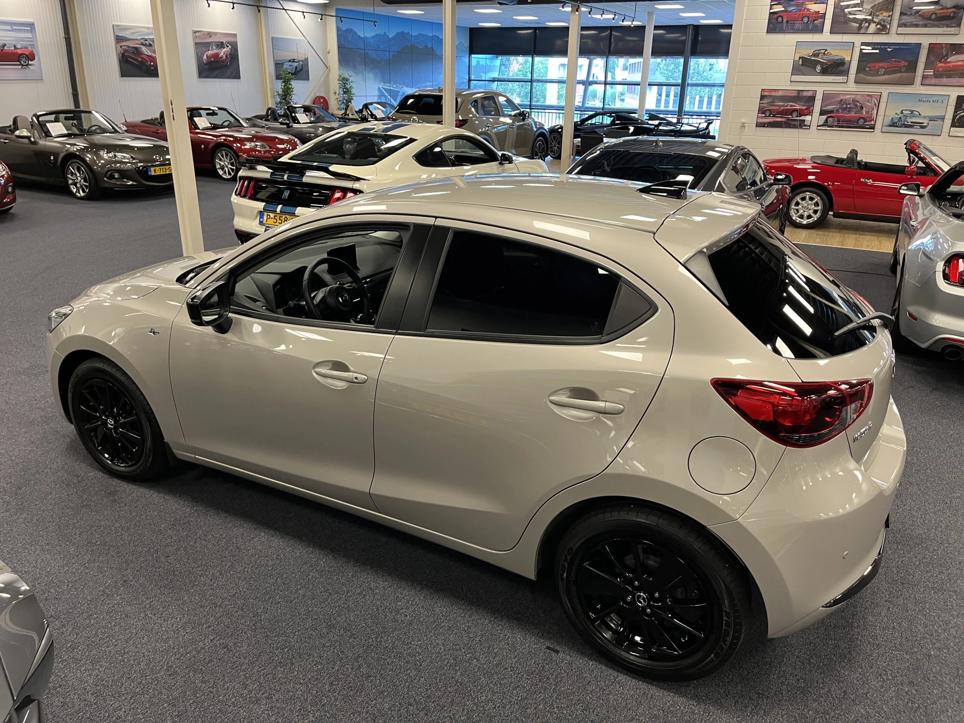 Hoofdafbeelding Mazda 2