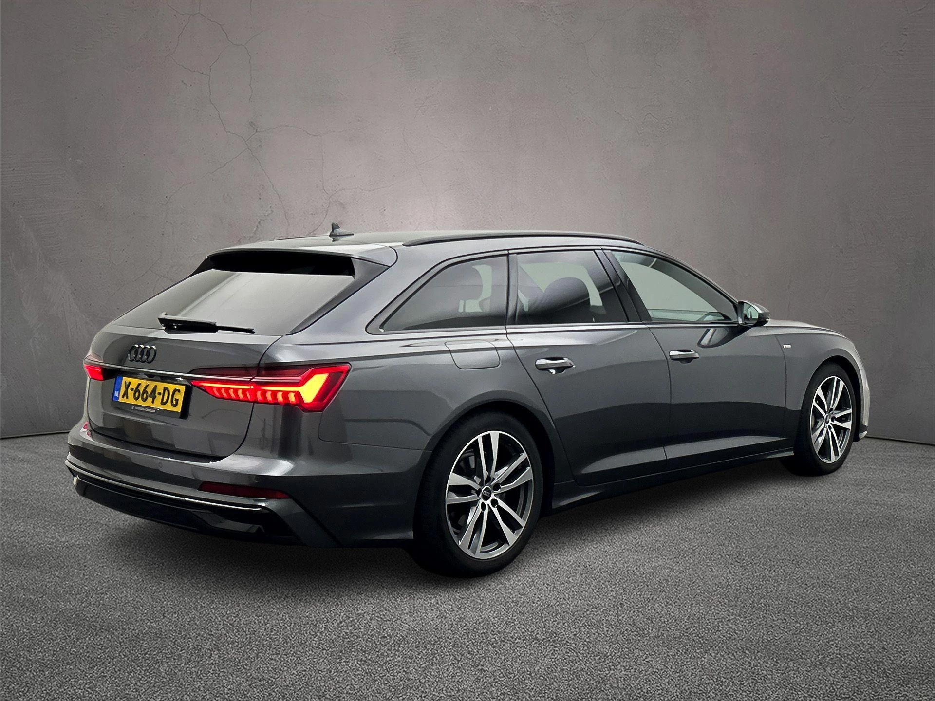 Hoofdafbeelding Audi A6