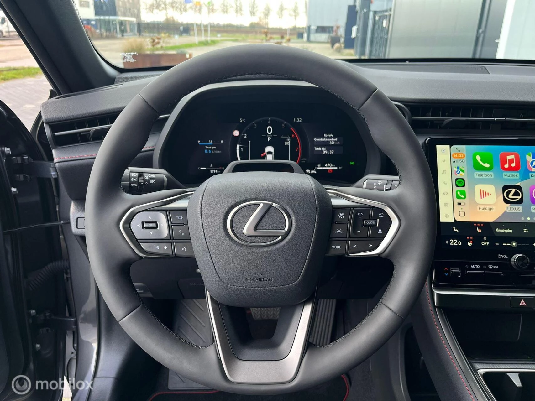 Hoofdafbeelding Lexus LBX